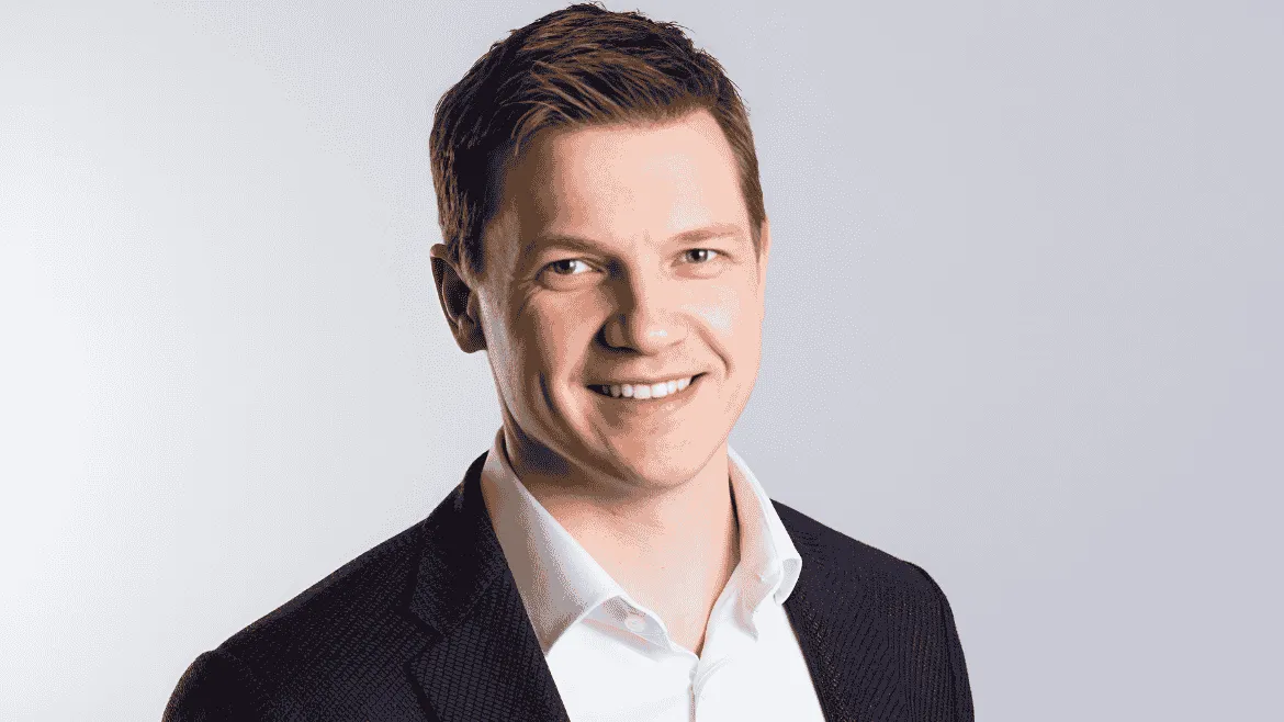 Microsoft UK Boss Warns: Some Companies Are Stuck in AI Limbo!